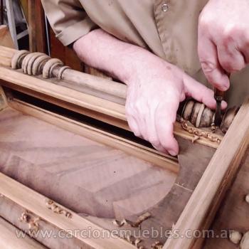 Restauración caja de reloj de madera